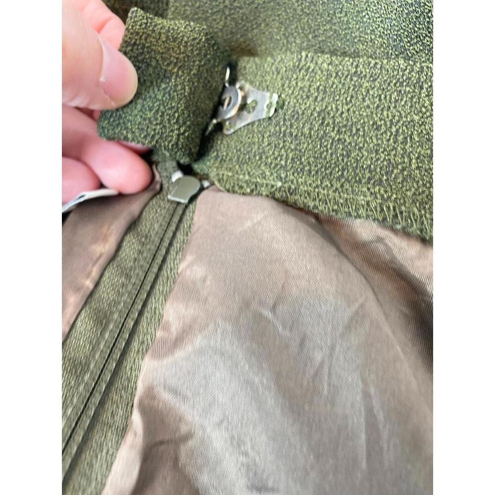Ferre Gianni Skirt Womens 22 Olive Green Solid  Zip Back Slit Lined Career - Picture 13 of 13